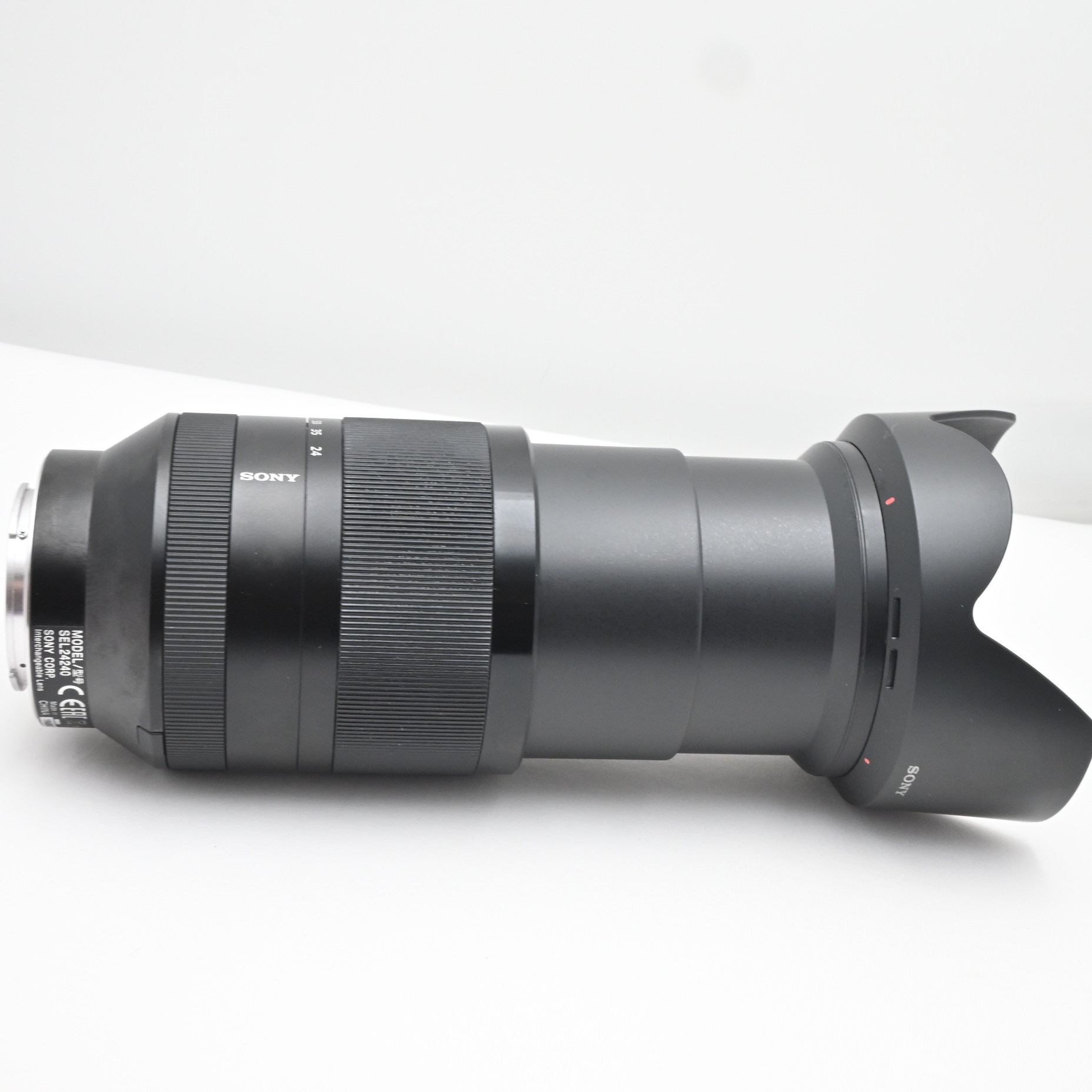 美品★★★SONY(ソニー) FE 24-240mm F3.5-6.3 OSS SEL24240