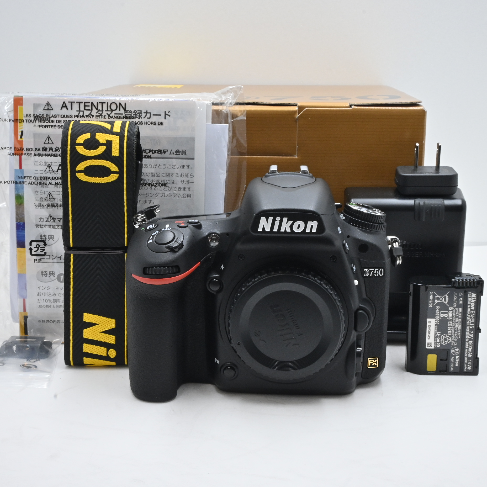 Nikon デジタル一眼レフカメラ D750