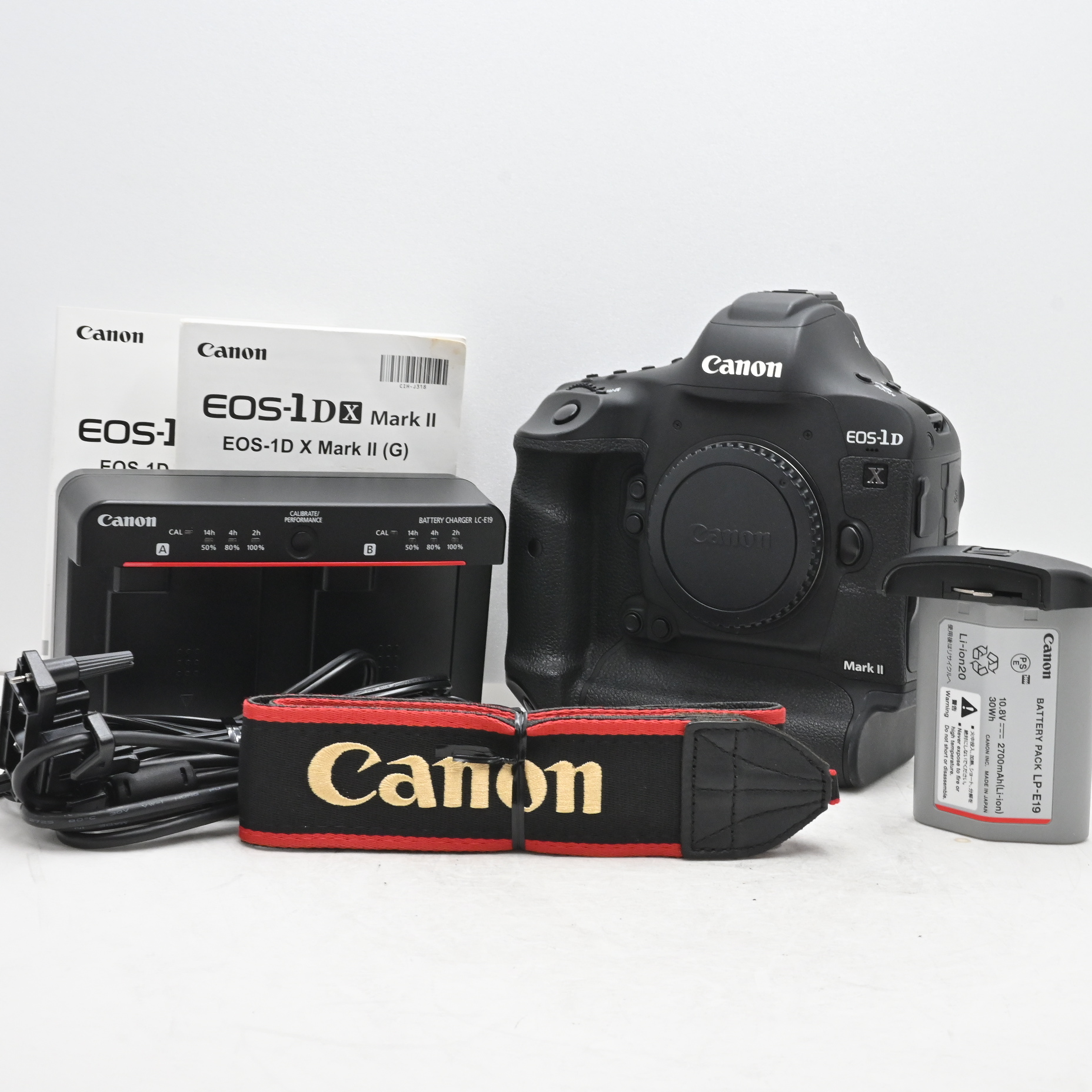 Canon デジタル一眼レフカメラ EOS-1D X Mark II ボディ