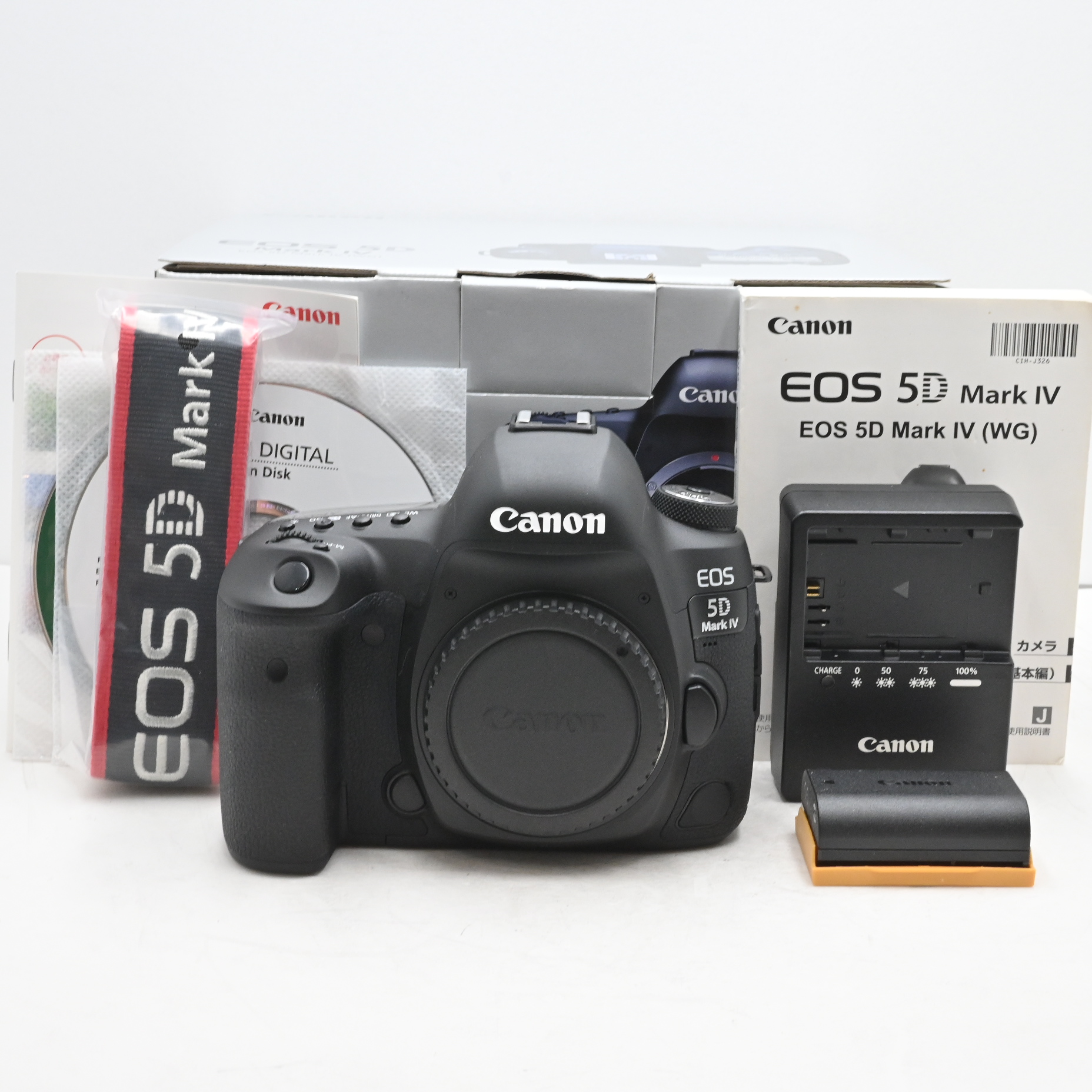 Canon デジタル一眼レフカメラ EOS 5D Mark IV ボディ