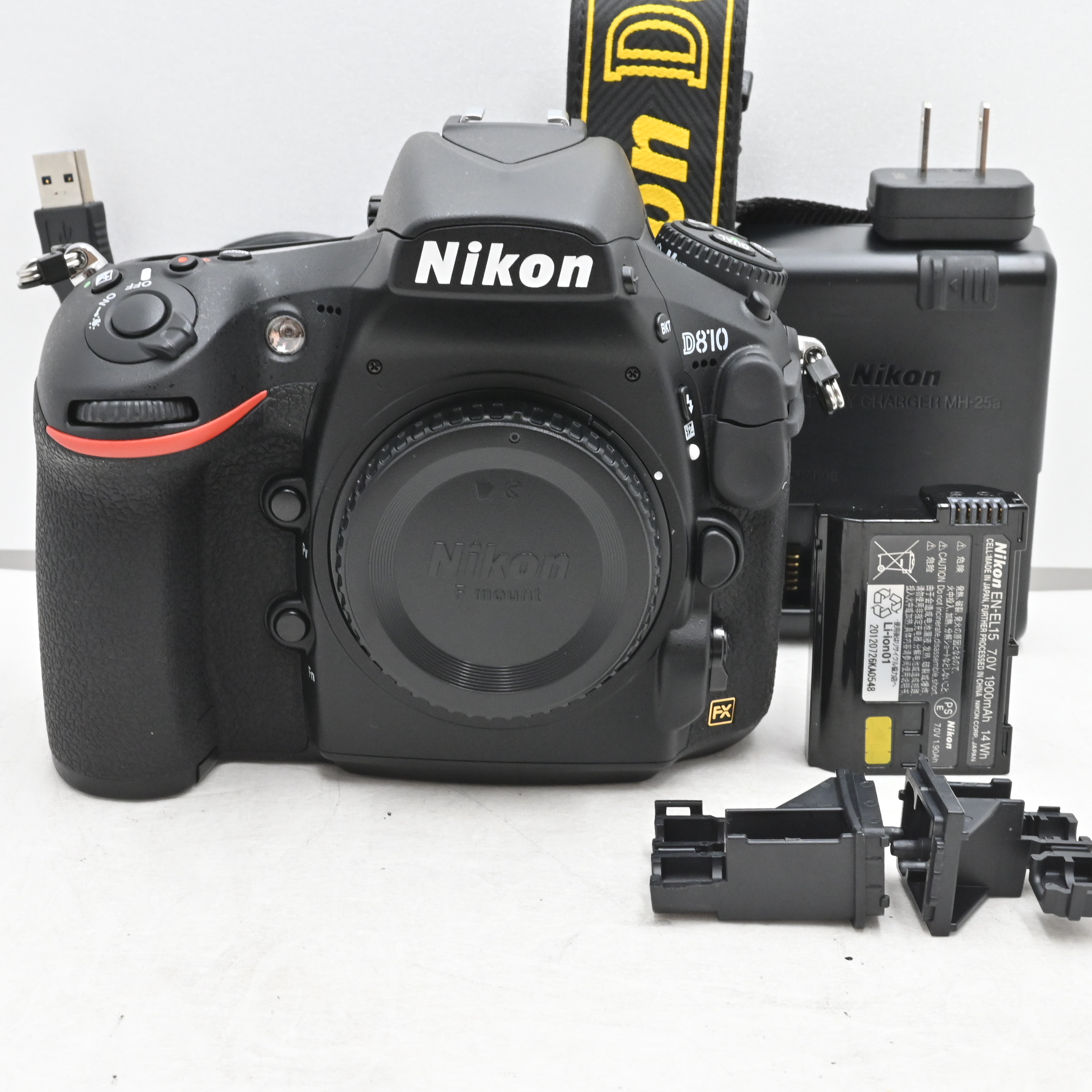 シャッター回数『112』Nikon デジタル一眼レフカメラ D810
