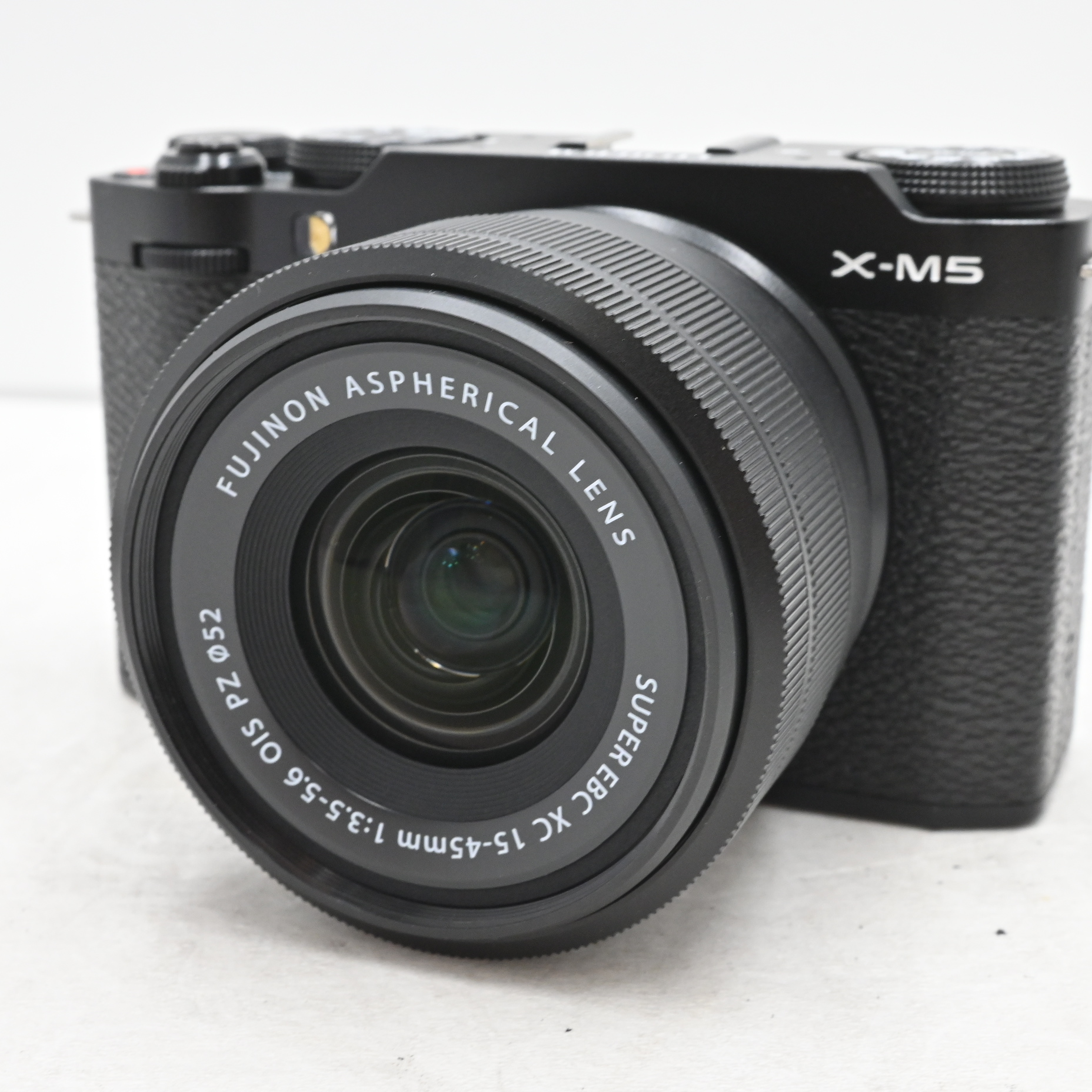 ショット数『363』FUJIFILM X-M5 ミラーレス一眼カメラ XC15-45mmF3.5-5.6 OIS PZ レンズキット - ブラック