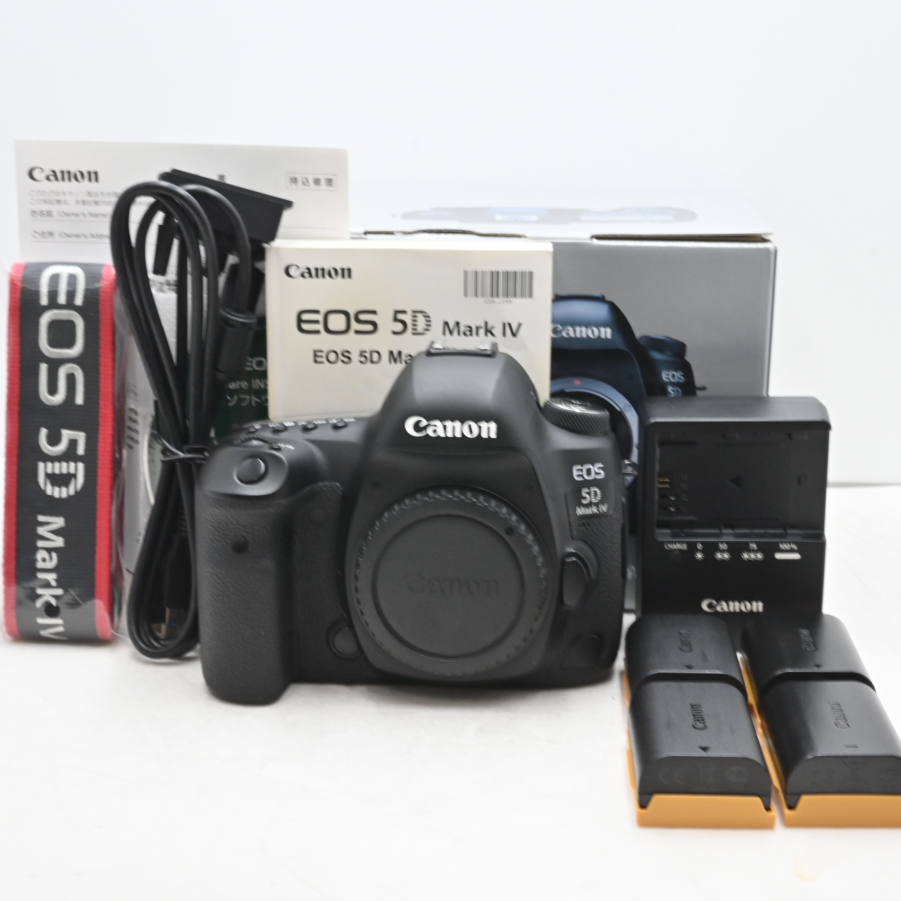極上品★★Canon デジタル一眼レフカメラ EOS 5D Mark IV ボディー EOS5DMK4