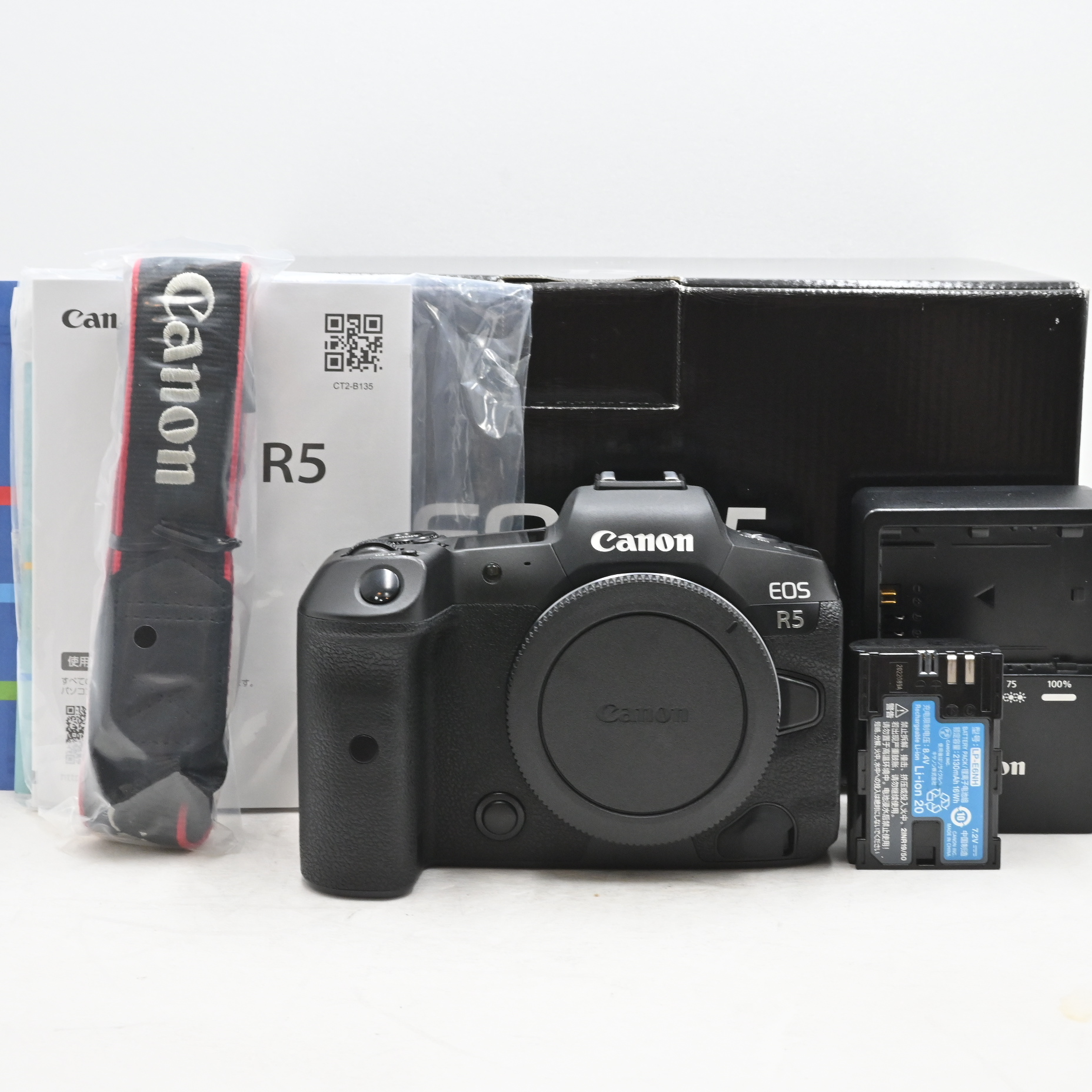 極上品★★Canon ミラーレス一眼カメラ EOS R5 ボディー EOSR5