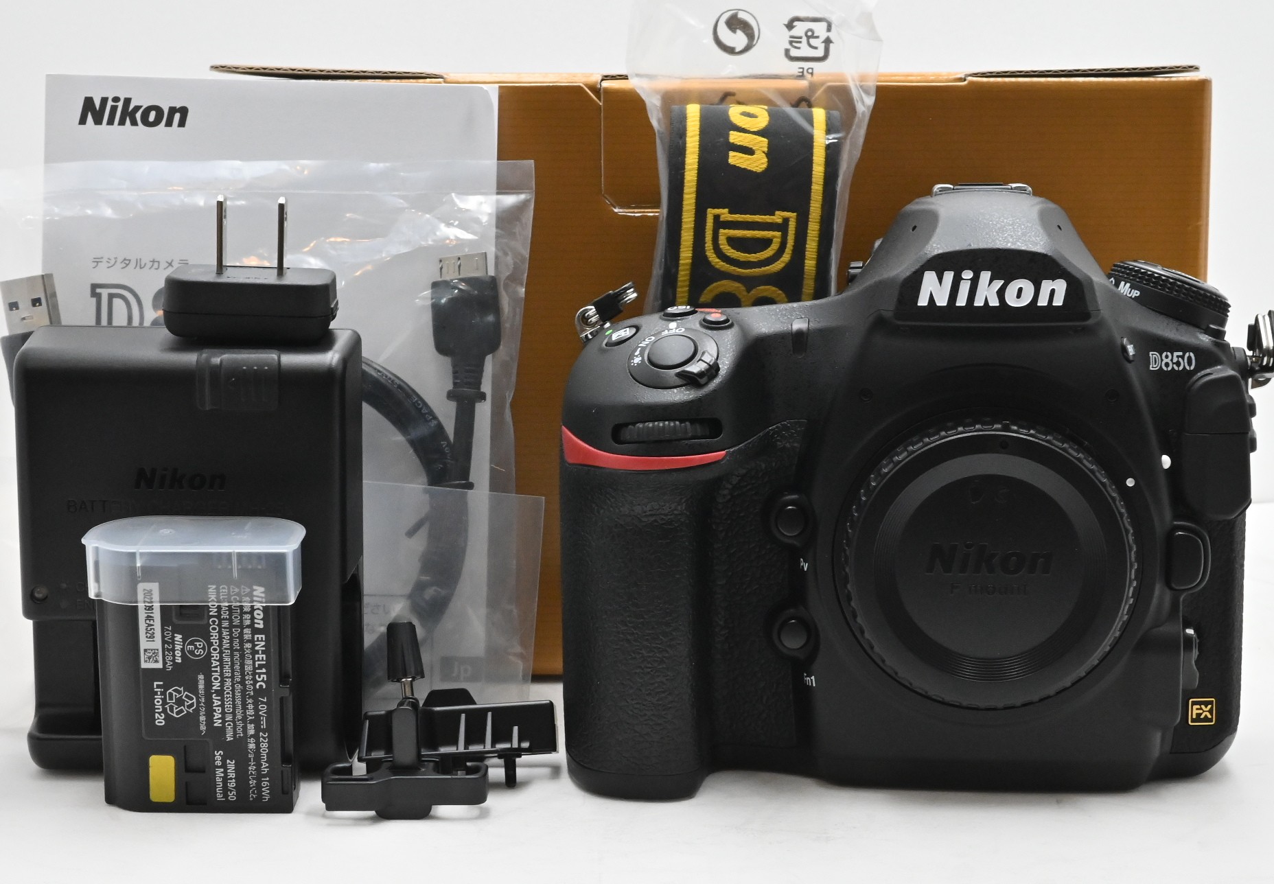 シャッター回数『1414』Nikon デジタル一眼レフカメラ D850 ブラック