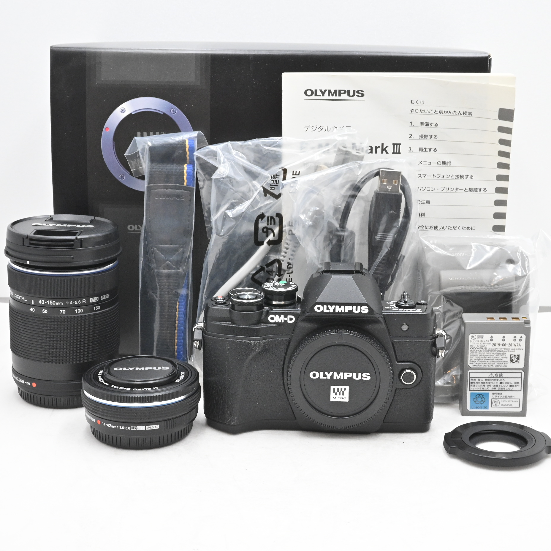 ショット数『1610』OLYMPUS ミラーレス一眼 OM-D E-M10 MarkIII EZダブルズームキット ブラック