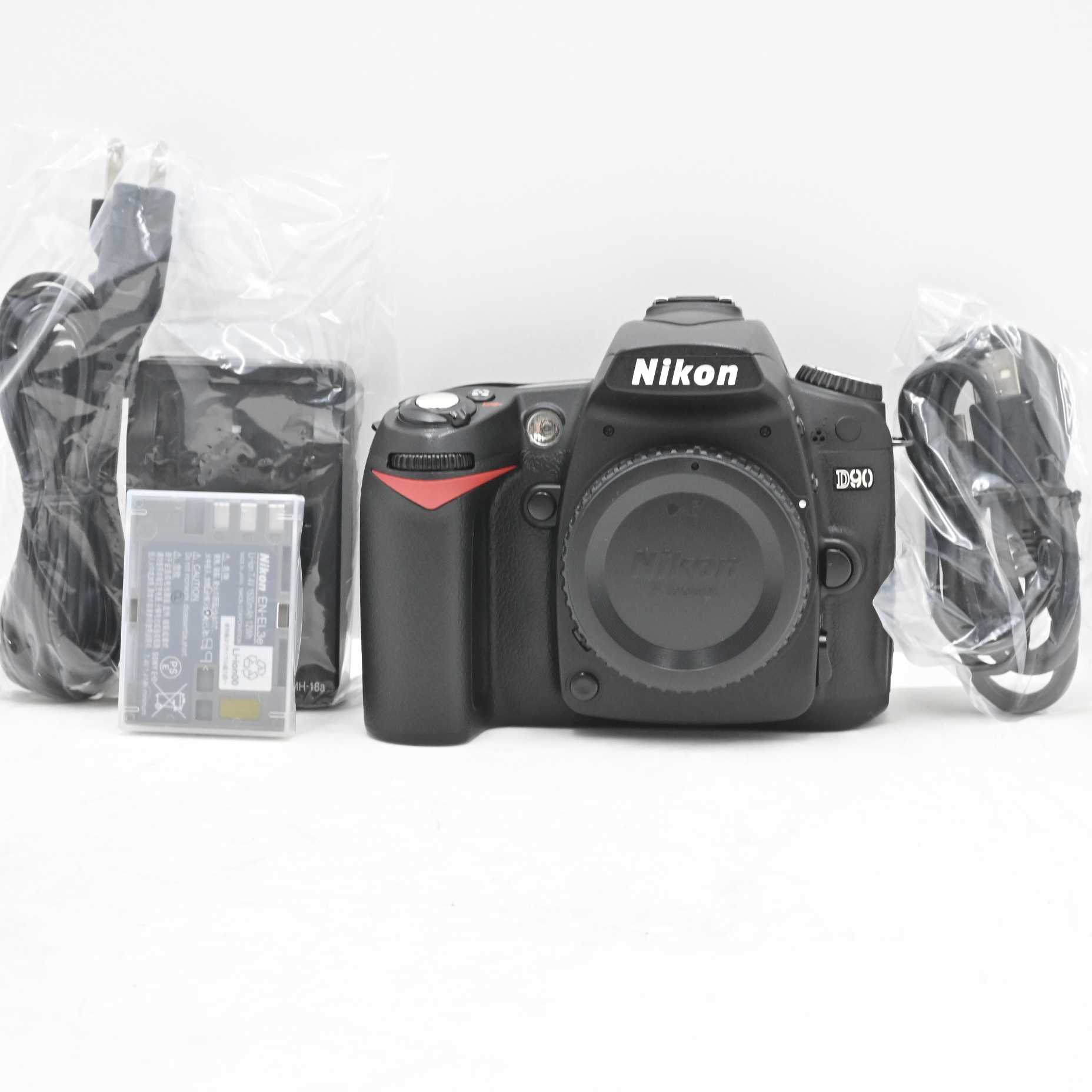 シャッター回数『6417』Nikon デジタル一眼レフカメラ D90 ボディ